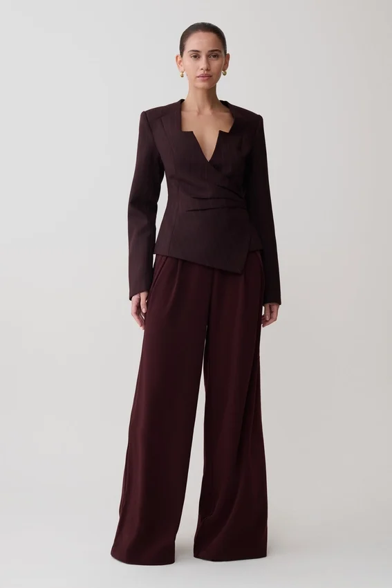 Blazer Agatha de cuello cuadrado – Rayas diplomáticas ciruela Blazer Agatha de cuello cuadrado – Rayas diplomáticas ciruela
