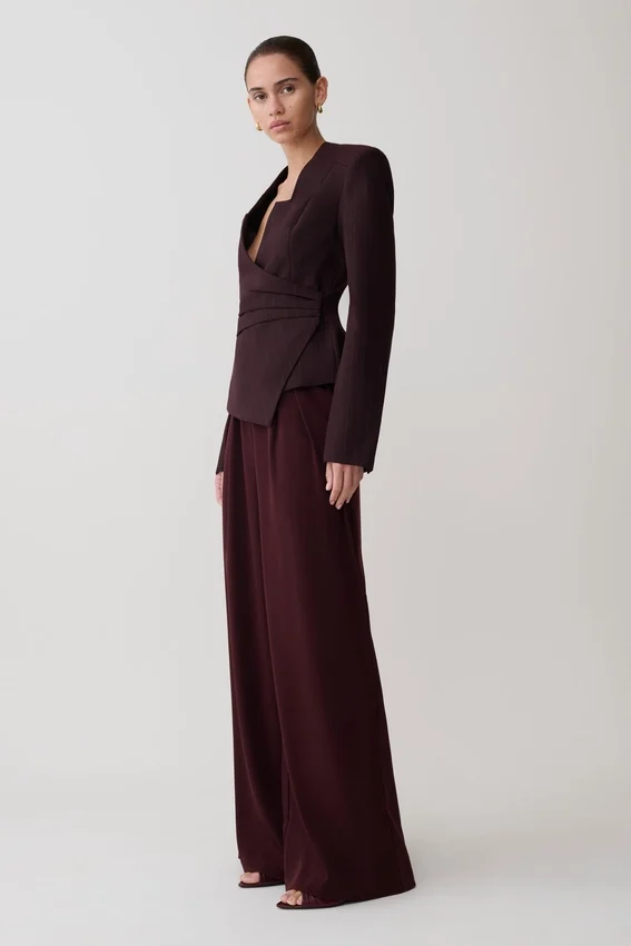 Blazer Agatha de cuello cuadrado – Rayas diplomáticas ciruela Blazer Agatha de cuello cuadrado – Rayas diplomáticas ciruela