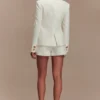 Blazer Asia con botones mixtos – Marfil Blazer Asia con botones mixtos – Marfil