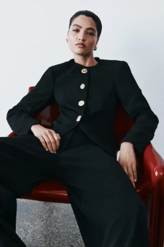 Blazer Asia con botones mixtos – Negro