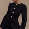 Blazer Asia con botones mixtos – Negro Blazer Asia con botones mixtos – Negro