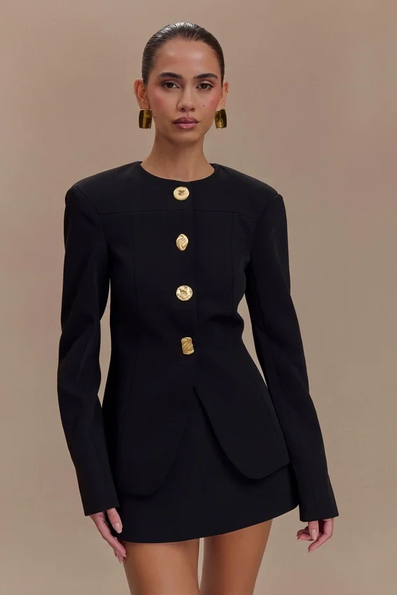 Blazer Asia con botones mixtos – Negro Blazer Asia con botones mixtos – Negro