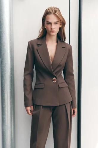 Blazer con cintura marcada Max – Chocolate