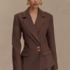 Blazer con cintura marcada Max – Chocolate Blazer con cintura marcada Max – Chocolate