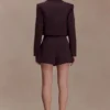 Blazer corto de traje Simone – Chocolate oscuro Blazer corto de traje Simone – Chocolate oscuro