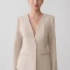 Blazer de traje sin cuello Solenne – Natural jaspeado Blazer de traje sin cuello Solenne – Natural jaspeado