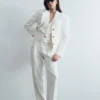 Blazer entallado Bellamy – Marfil Blazer entallado Bellamy – Marfil