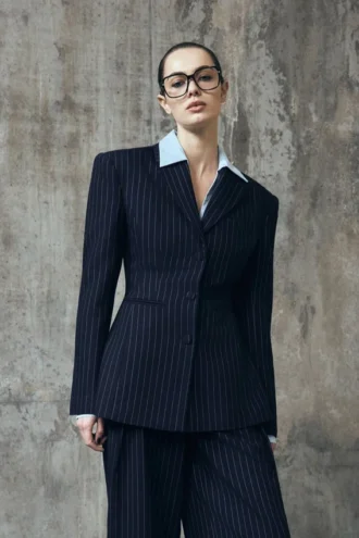 Blazer entallado Bellamy – Rayas diplomáticas azul marino