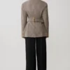 Blazer entallado Mila – Cuadros beige Blazer entallado Mila – Cuadros beige