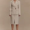 Blazer Max con cintura ceñida – Ivory Stone