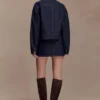 Blusa tipo chaqueta oversize Olandria – Azul índigo lavado Blusa tipo chaqueta oversize Olandria – Azul índigo lavado