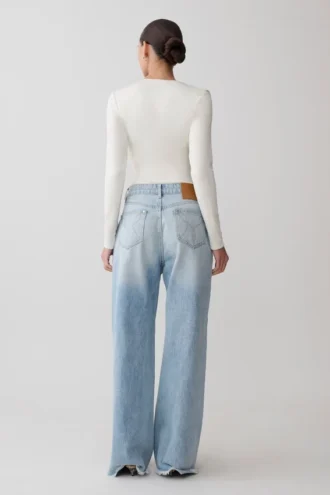 Body ajustado de manga larga con cuello cowl de Ren – Marfil