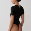 Body cruzado de manga corta Junie – Negro Body cruzado de manga corta Junie – Negro