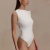 Body Niamh con espalda retorcida de modal – Marfil Body Niamh con espalda retorcida de modal – Marfil