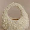 Bolso Amara con cuentas en forma de lágrima y perlas – Blanco Bolso Amara con cuentas en forma de lágrima y perlas – Blanco