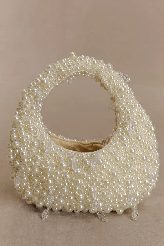 Bolso Amara con cuentas en forma de lágrima y perlas – Blanco Bolso Amara con cuentas en forma de lágrima y perlas – Blanco