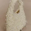 Bolso Amara con cuentas en forma de lágrima y perlas – Blanco Bolso Amara con cuentas en forma de lágrima y perlas – Blanco
