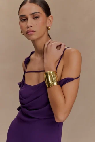 Brazalete texturizado Ilania – Dorado