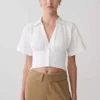 Camisa de pantalones cortos con lazo en la espalda Noelia – Blanca Camisa de pantalones cortos con lazo en la espalda Noelia – Blanca