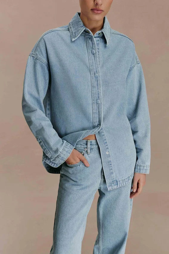 Camisa oversize de Denim Lioda – Azul 80’s Camisa oversize de Denim Lioda – Azul 80’s