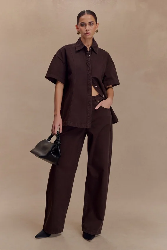 Camisa oversize de Denim Maya – Chocolate Camisa oversize de Denim Maya – Chocolate