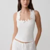 Camiseta sin mangas con bordado Vianna – Marfil Camiseta sin mangas con bordado Vianna – Marfil
