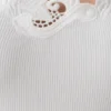 Camiseta sin mangas con bordado Vianna – Marfil Camiseta sin mangas con bordado Vianna – Marfil