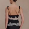 Camisola de satén y encaje Nina – Negro/Marfil Camisola de satén y encaje Nina – Negro/Marfil