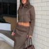 Chaqueta con cuello de ante sintético Hayes – Chocolate Chaqueta con cuello de ante sintético Hayes – Chocolate