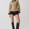 Chaqueta con cuello y cremallera Solange – Natural Chaqueta con cuello y cremallera Solange – Natural