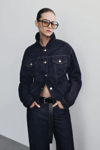 Chaqueta Denim entallada Kirra – Azul índigo lavado