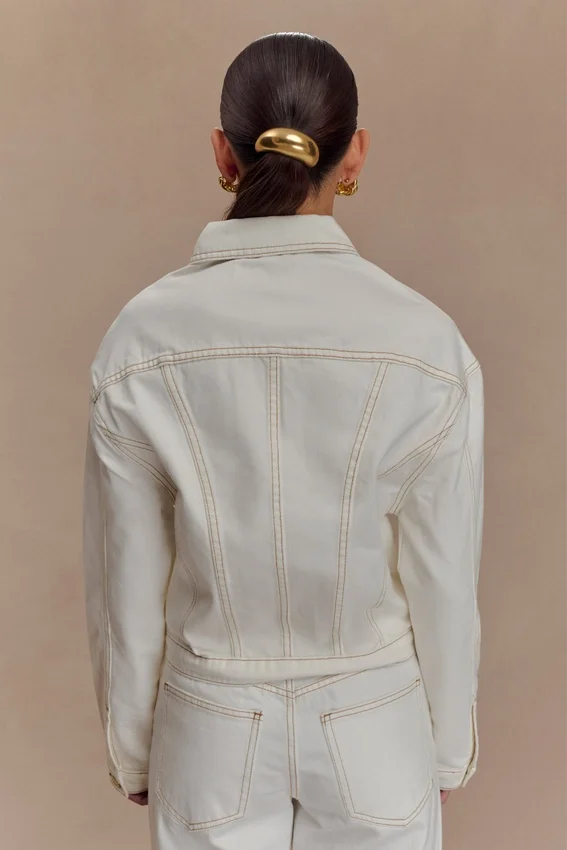 Chaqueta Denim entallada Kirra – Blanca Chaqueta Denim entallada Kirra – Blanca
