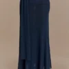Falda larga de malla Arna – Azul medianoche Falda larga de malla Arna – Azul medianoche