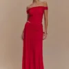 Falda larga de malla Arna – Rubí Falda larga de malla Arna – Rubí