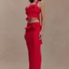 Partes de arriba de punto con cuello halter y detalle retorcido Samira – Rojo Partes de arriba de punto con cuello halter y detalle retorcido Samira – Rojo