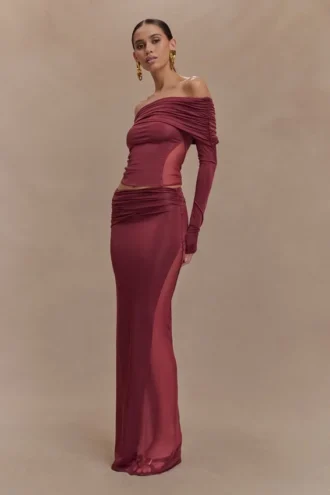 Top Judy Slinky y malla con hombros descubiertos – Vino
