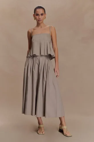Falda midi acampanada Mae – Marrón guijarro Falda midi acampanada Mae – Marrón guijarro