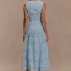 Falda midi Arla Broderie – Azul aciano pálido Falda midi Arla Broderie – Azul aciano pálido