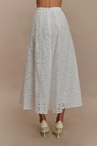 Falda midi con bordados Arla – Blanca