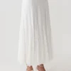 Falda midi con paneles de encaje Skylar – Blanca