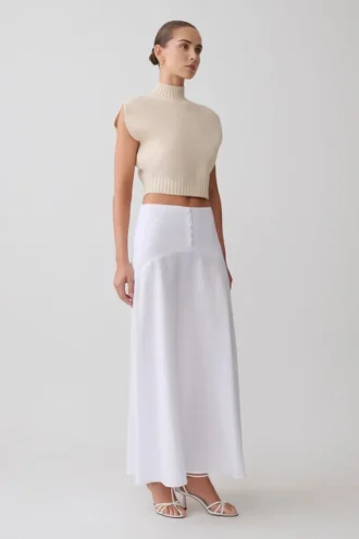 Falda midi de cintura curvada Selma – Blanca
