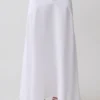 Falda midi de cintura curvada Selma – Blanca Falda midi de cintura curvada Selma – Blanca