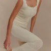 Falda midi de punto festoneado Madeline – Marfil Falda midi de punto festoneado Madeline – Marfil