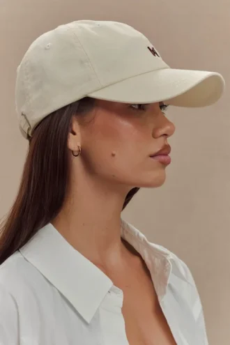 Gorra de béisbol Meshki – Crema Gorra de béisbol Meshki – Crema