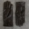 Guantes Atlas de piel sintética con estampado de cocodrilo – Chocolate Guantes Atlas de piel sintética con estampado de cocodrilo – Chocolate