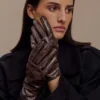 Guantes Atlas de piel sintética con estampado de cocodrilo – Chocolate Guantes Atlas de piel sintética con estampado de cocodrilo – Chocolate