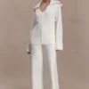 Jersey de punto con cuello en V Bianka – Blanco roto Jersey de punto con cuello en V Bianka – Blanco roto