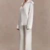 Jersey de punto con cuello en V Bianka – Blanco roto Jersey de punto con cuello en V Bianka – Blanco roto