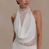 Mini vestido halter de gasa y encaje Arra – Blanco Mini vestido halter de gasa y encaje Arra – Blanco