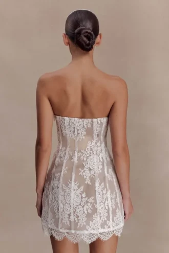 Minivestido corsé de encaje Zoey – Marfil